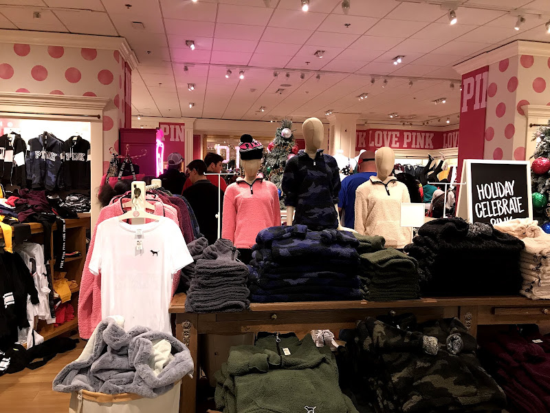 Victoria's Secret - PINK