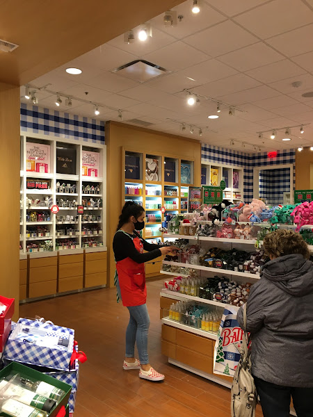 Bath & Body Works