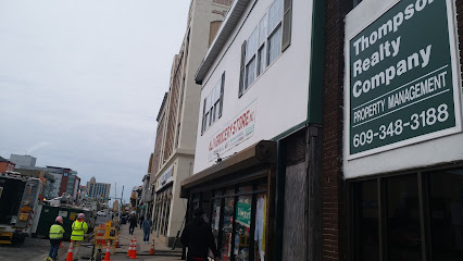 Ali's Grocery