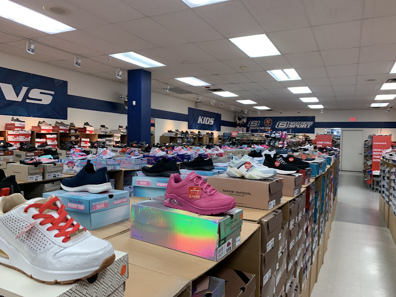 Skechers
