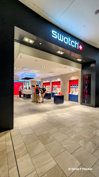 Swatch Montreal Eaton Centre