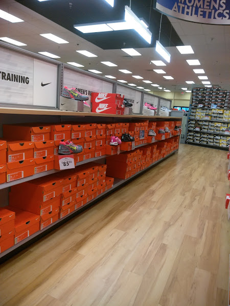 Shoe Carnival