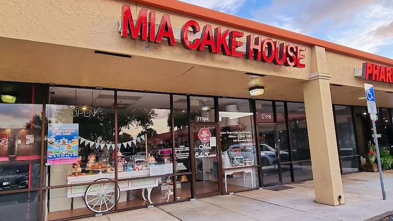 Mia Cake House