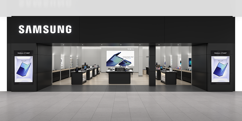 Samsung Experience Store Los Cerritos