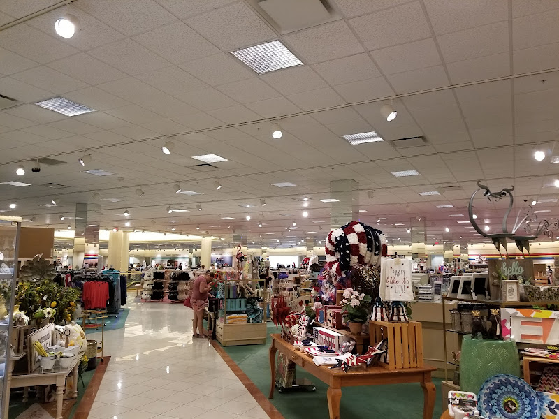 Von Maur