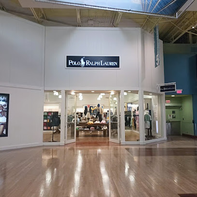 Banana Republic Factory Store
