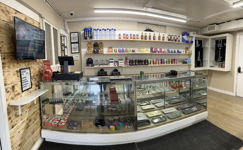 Get Sum!!! Medical Cannabis (Marijuana) and Glass Shop