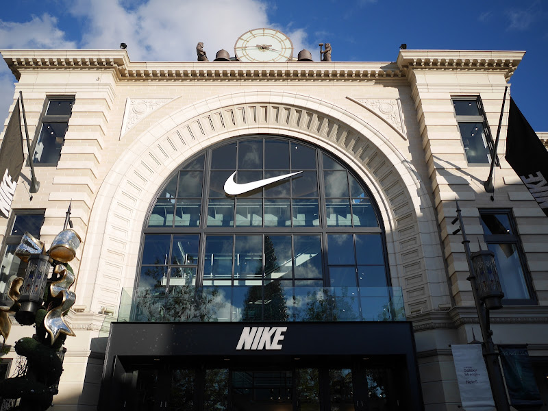 Nike The Grove