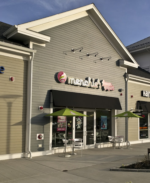 Menchie's Frozen Yogurt