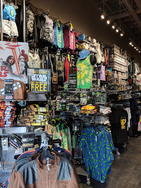 Hot Topic