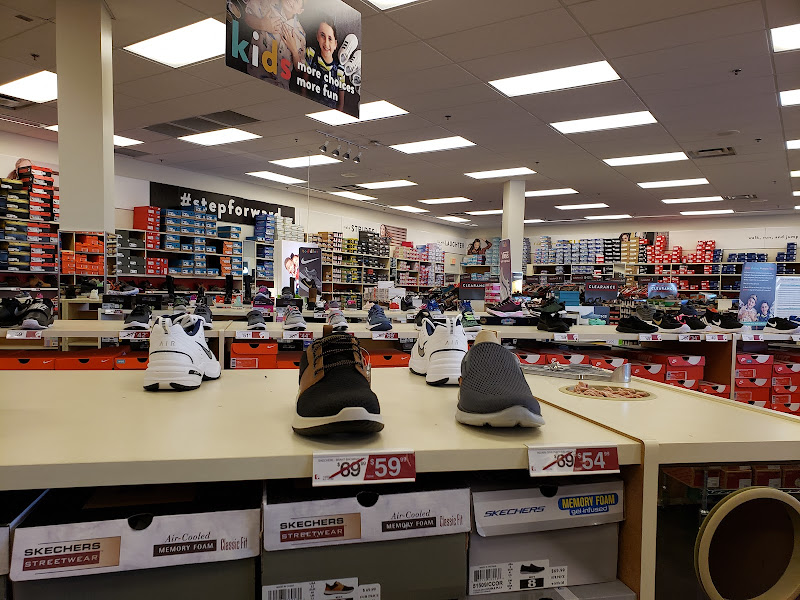 Famous Footwear