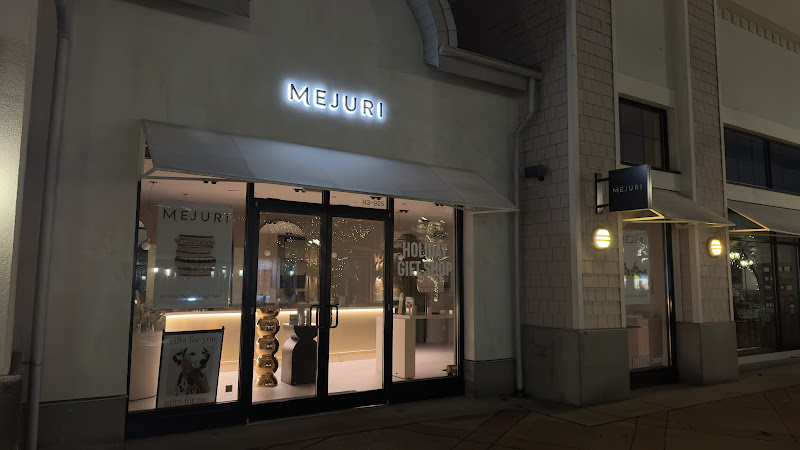 Mejuri