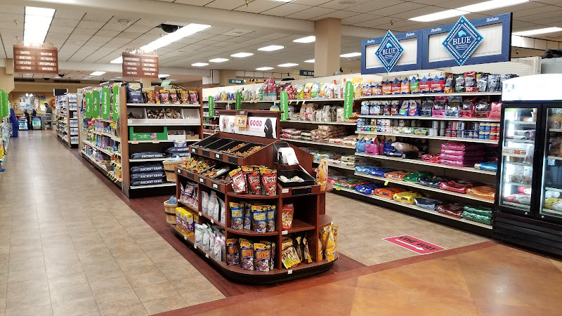 Lueken's Village Foods