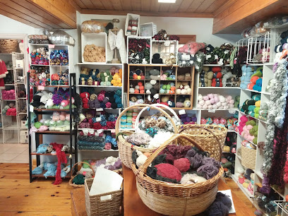 Needles & Knits