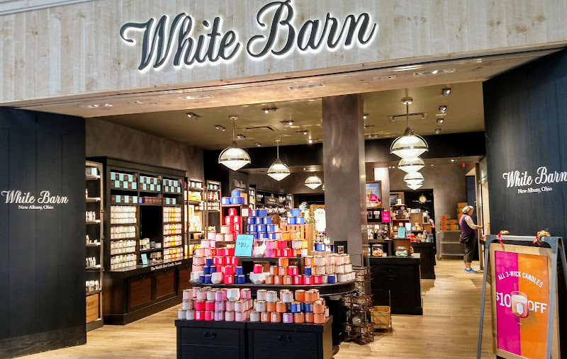 The White Barn Candle Co.