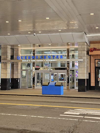 Warby Parker Queens Center