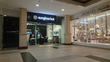 Sunglass Hut
