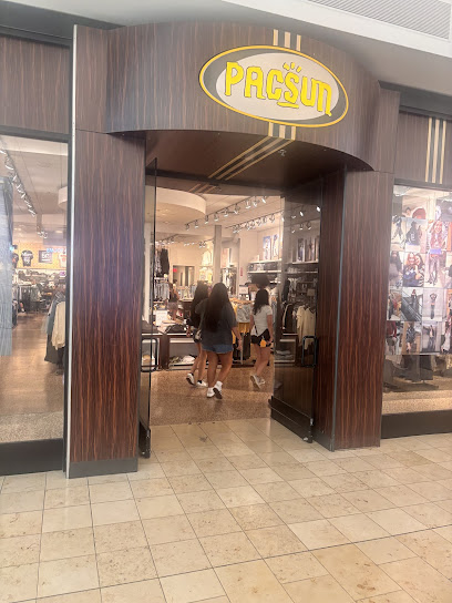 PacSun