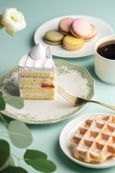 Tous les Jours Bakery Cafe