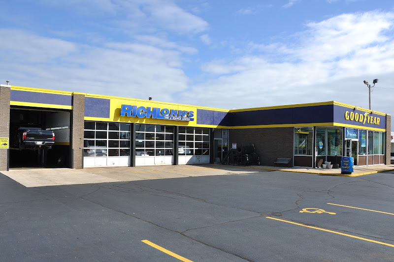 Richlonn's Tire & Service Center - Racine