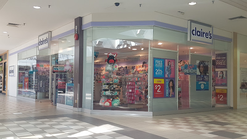claire's