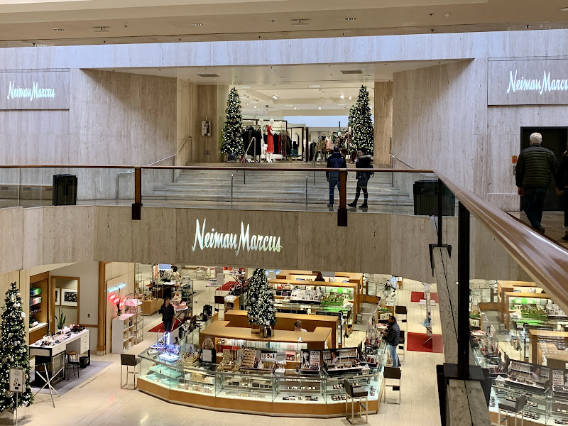 AMC DINE-IN Northbrook Court 14