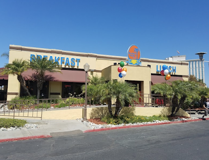 The Broken Yolk Cafe