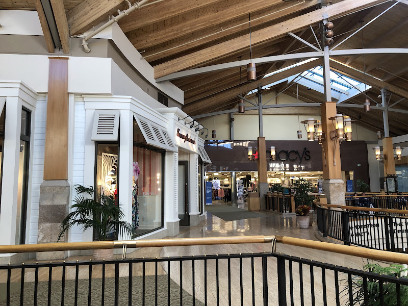 Tommy Bahama