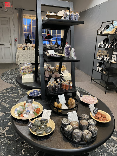 Salem Bespoke Boutique