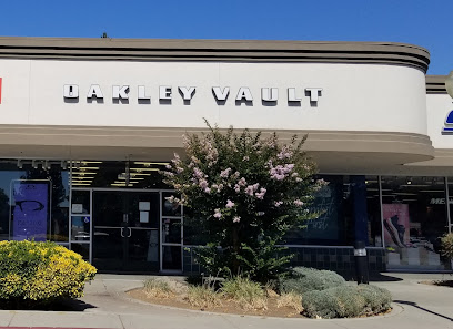 OAKLEY VAULT