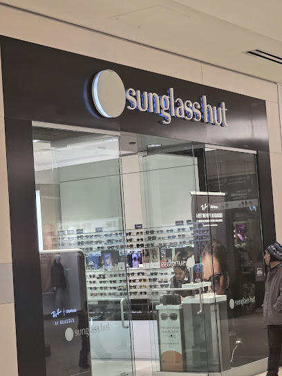 Sunglass Hut