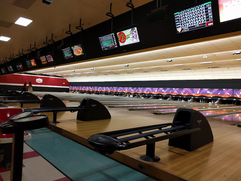 AMF Southtown Lanes