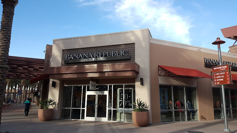 Banana Republic Factory Store