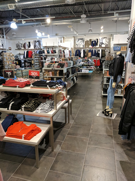 Guess Factory Store