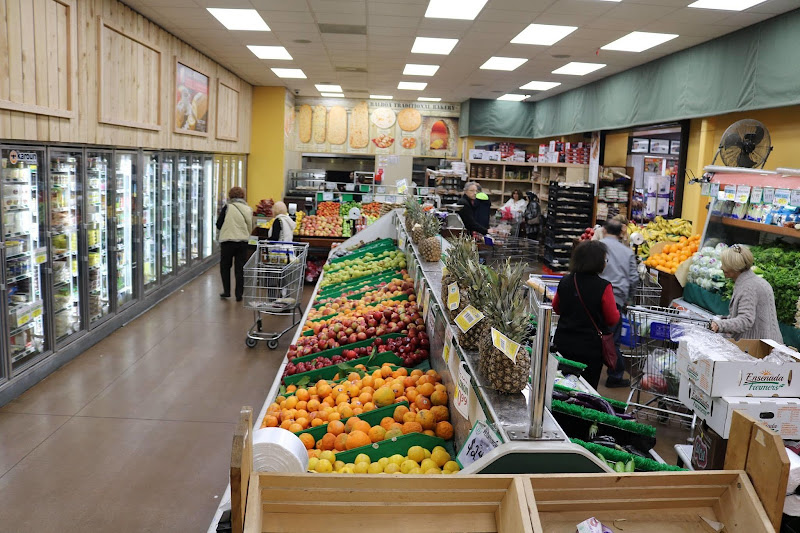 Balboa International Market