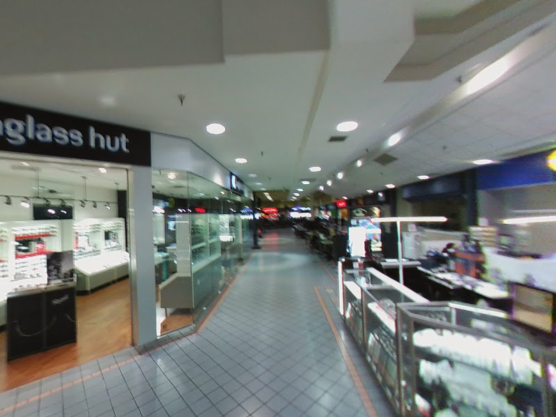 Sunglass Hut