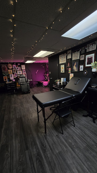 Apricity Tattoo