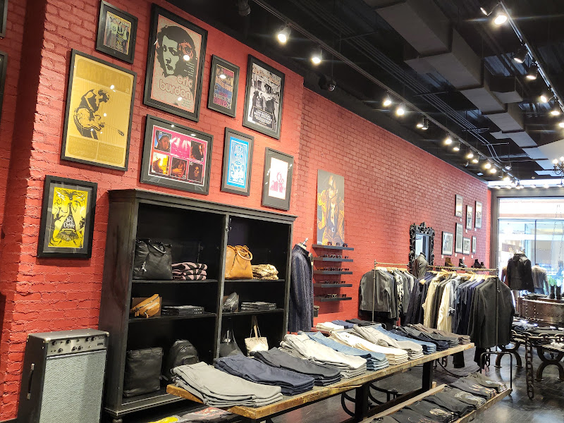 John Varvatos