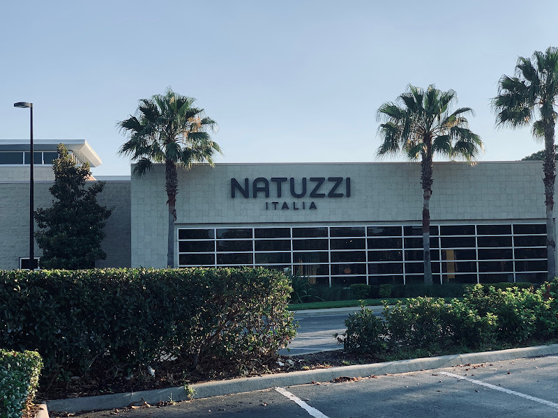 Natuzzi