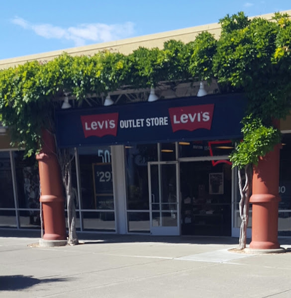 Levi’s Outlet Store