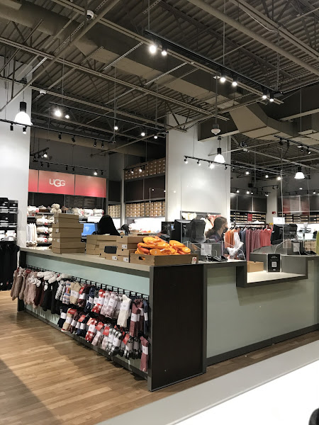 UGG Jersey Shore Premium Outlet