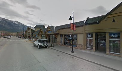 Christine's Avon Boutique Shop