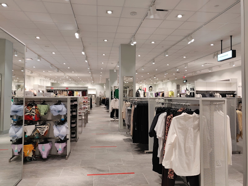 H&M