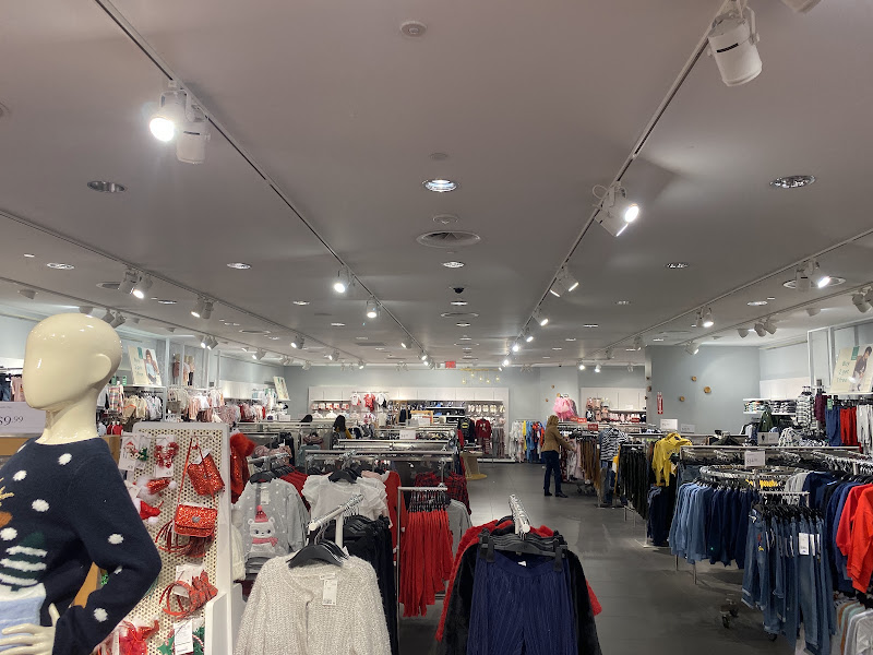 H&M