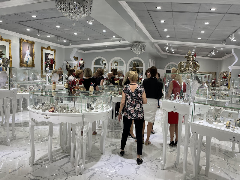 Crown Jewelers of Naples
