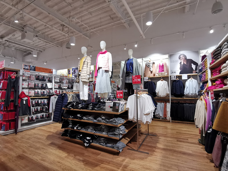 Uniqlo