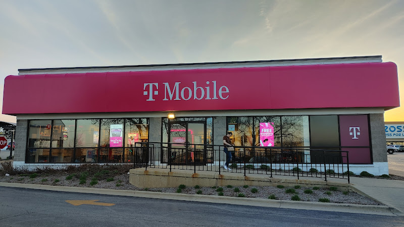 T-Mobile Experience Store