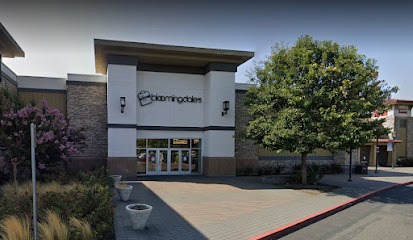 Bloomingdale's Outlet