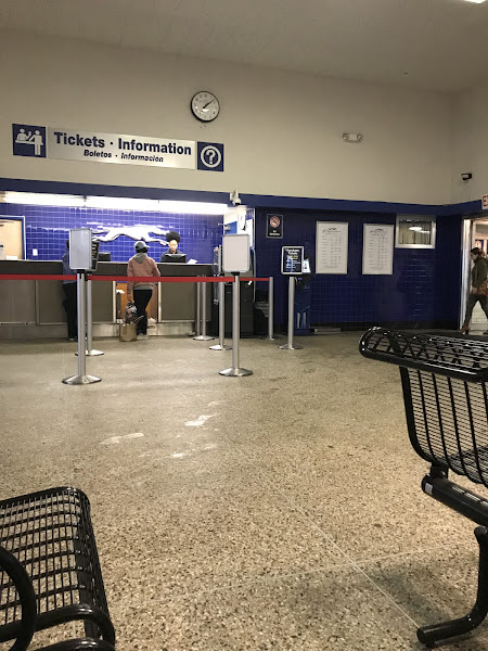 Greyhound: Bus Stop