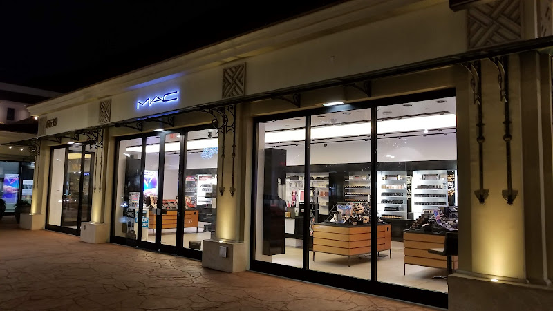 MAC Cosmetics